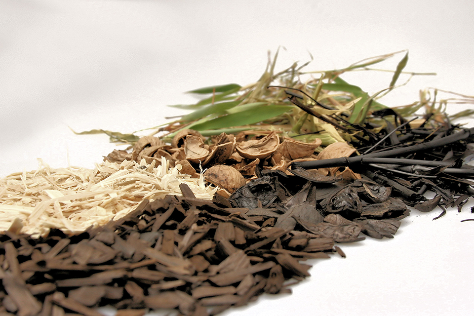 Different biogenic raw materials for pellet production.